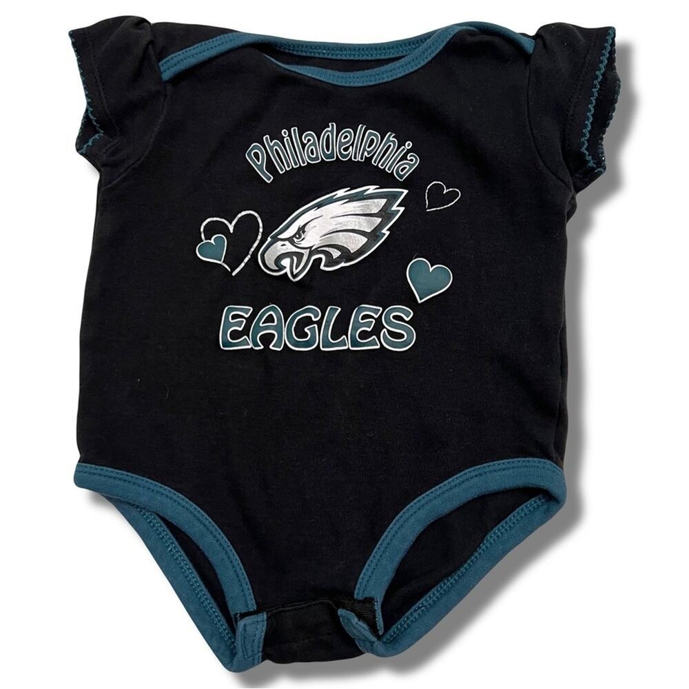 NFL Team Apparel Black and Green Philadelphia Eagles Onesie Size 18M